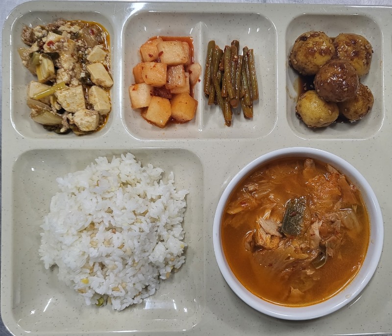 KakaoTalk_20220808_132751167_01.jpg