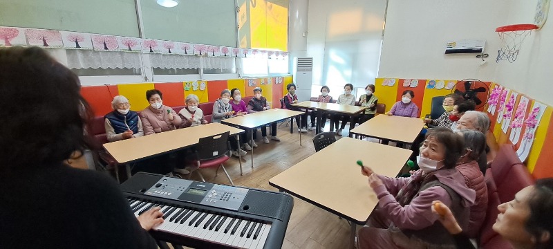 음악치료1.jpg