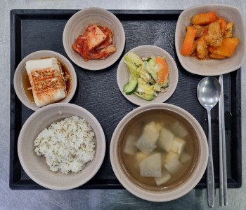 1월 8일 중식.jpg