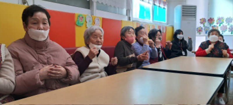 음악치료2.jpg