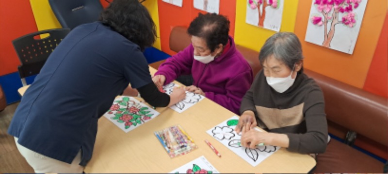 미술치료 3.jpg