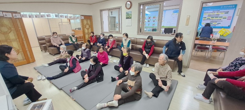 27 멧돌체조 1.jpg