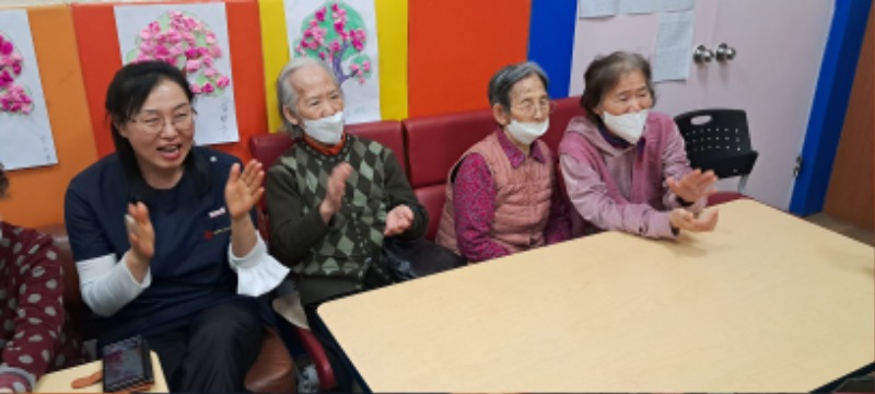 웃음4.jpg