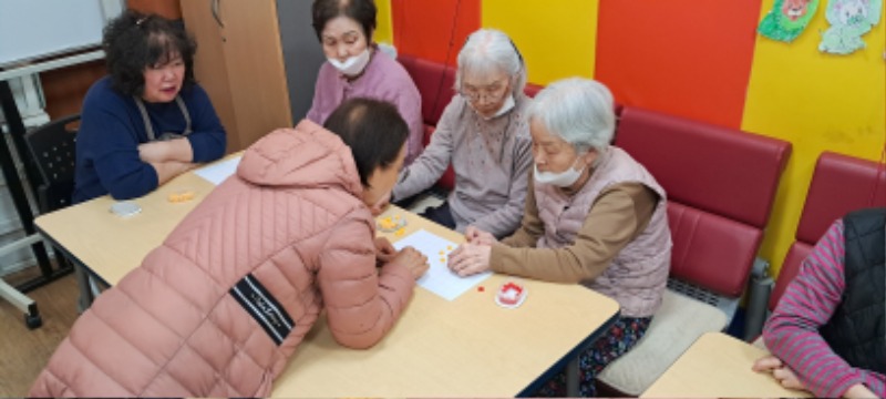 인지놀이치료 (2).jpg