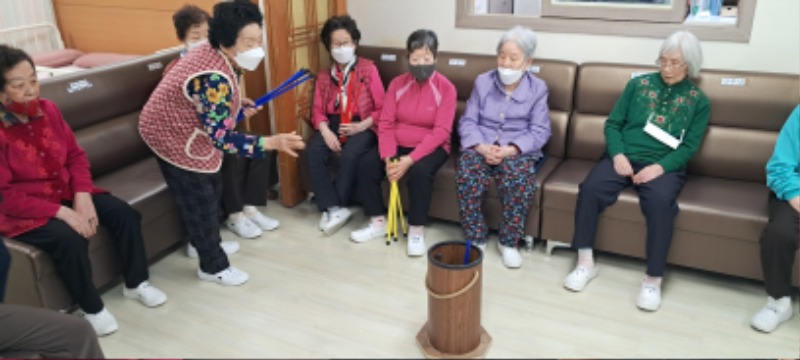 KakaoTalk_20250428_143918220_03.jpg