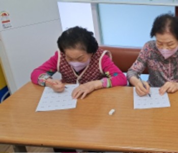 4 21 1.jpg