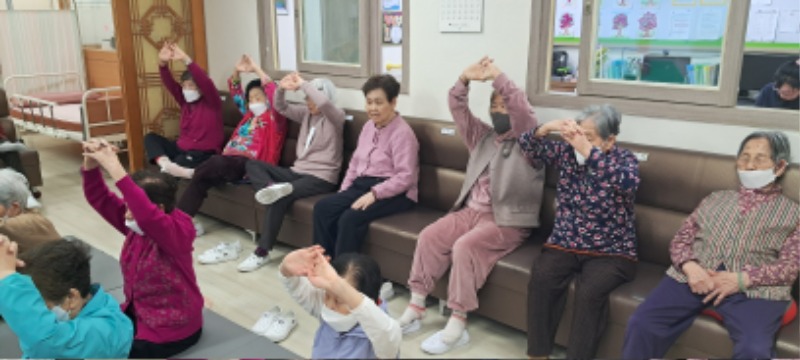 맷돌체조 2.jpg