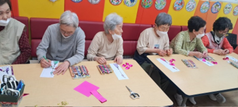 KakaoTalk_20250527_112341497_03.jpg