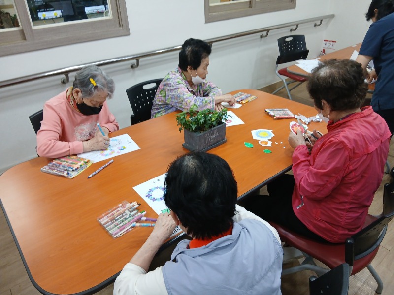 KakaoTalk_20250527_152256552_03.jpg