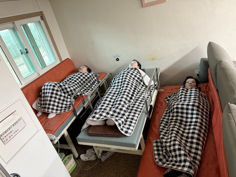 6.27 아로마 실버뷰티 2.jpg
