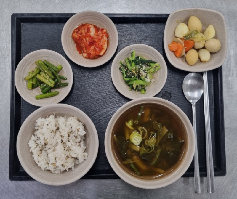 7.1 석식.jpg
