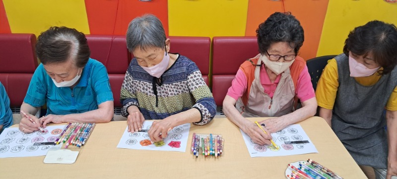 7.10 원예활동 작업활동2.jpg