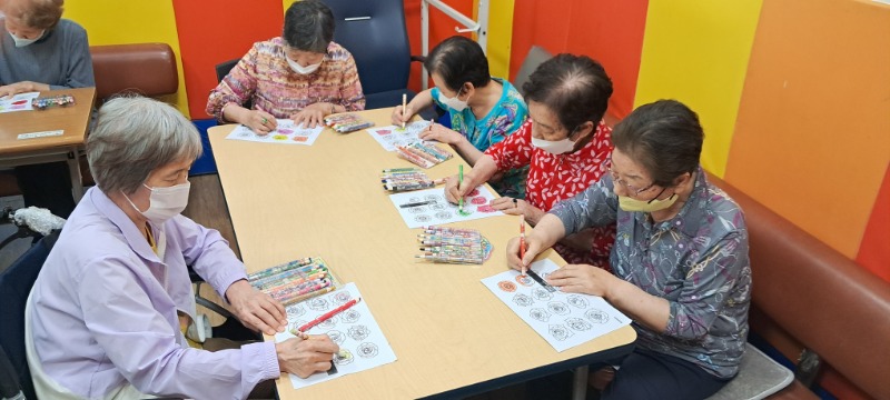 7.10 원예활동 작업활동4.jpg