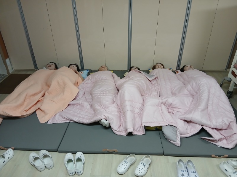 7.11 아로마실버뷰티1.jpg