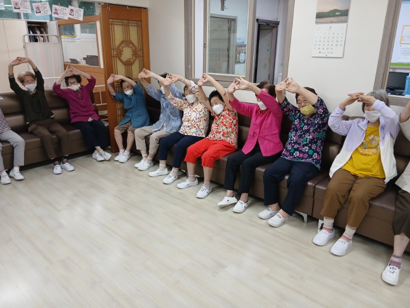 7.16 실버체조2.jpg