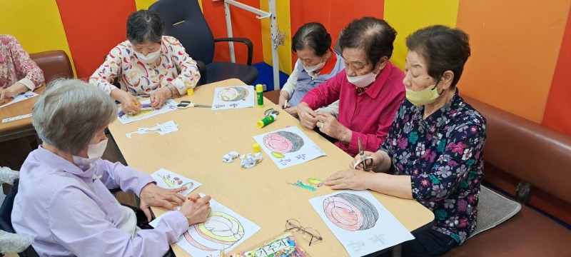 7 17 미술치료 3.jpg