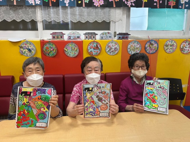 7.24 미술치료6.jpg