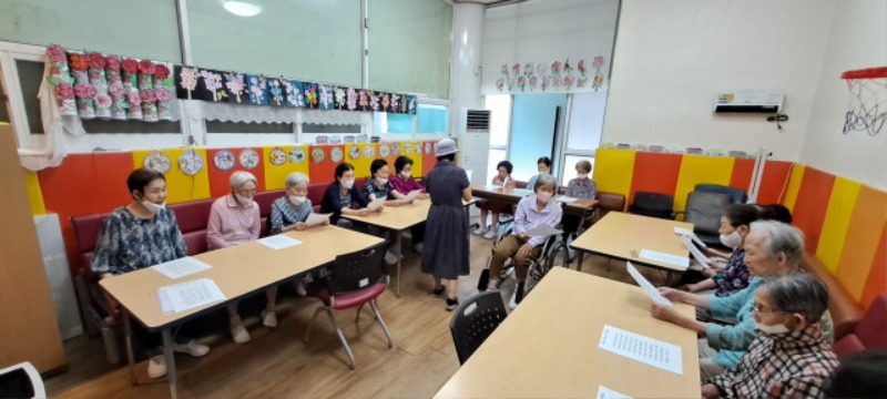 7.28 인지놀이치료1.jpg