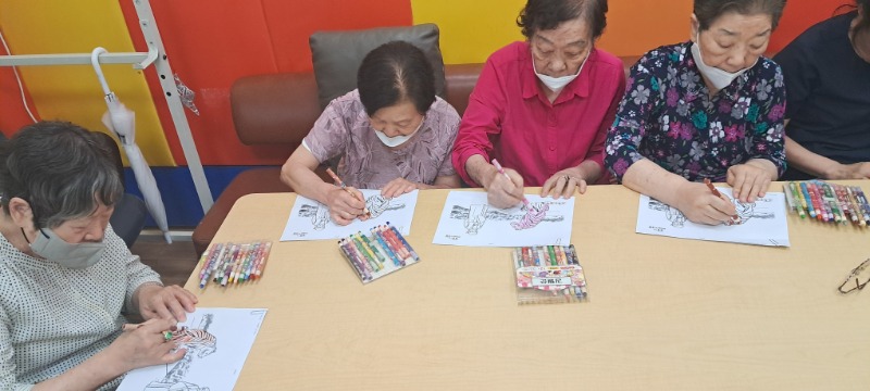 7.31 미술활동2.jpg