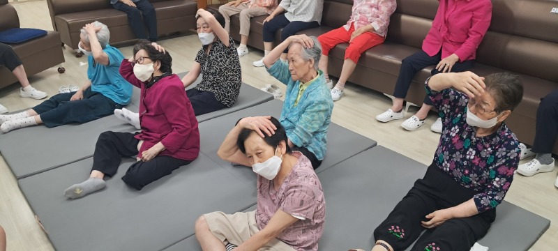 7.31 멧돌체조3.jpg