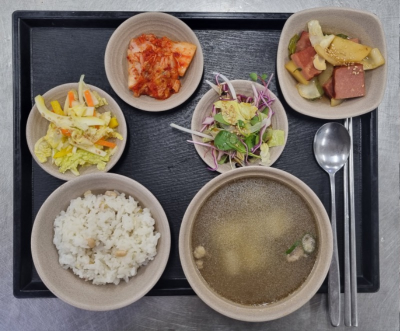 8.8 석식.jpg