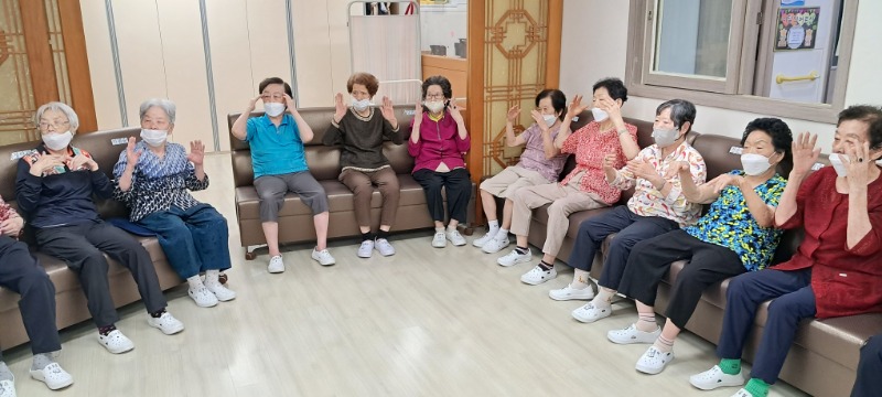 체조 2.jpg