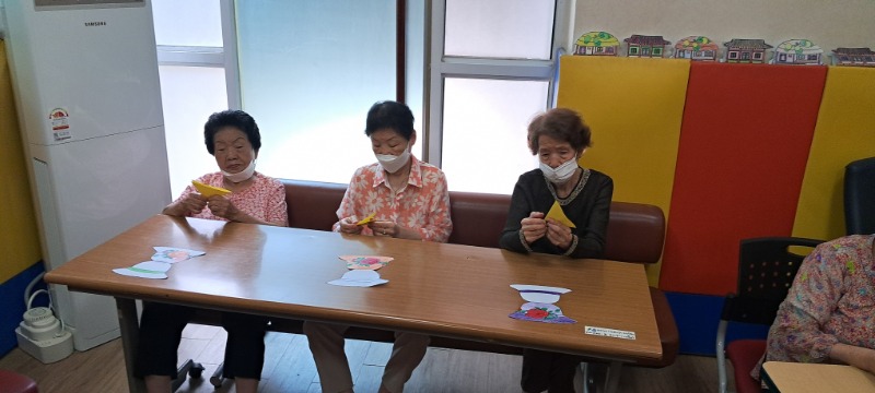 826 인지도구활동.jpg