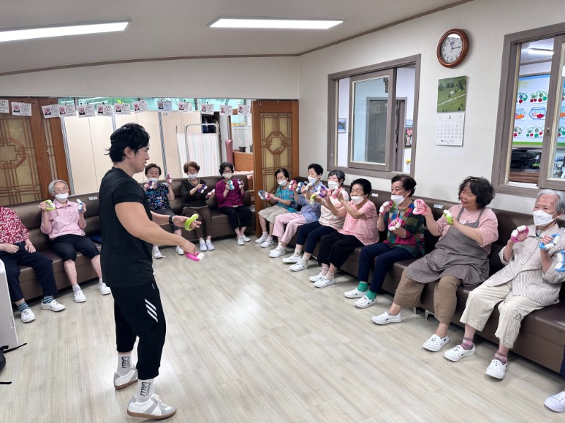 KakaoTalk_20250827_114637176_05.jpg