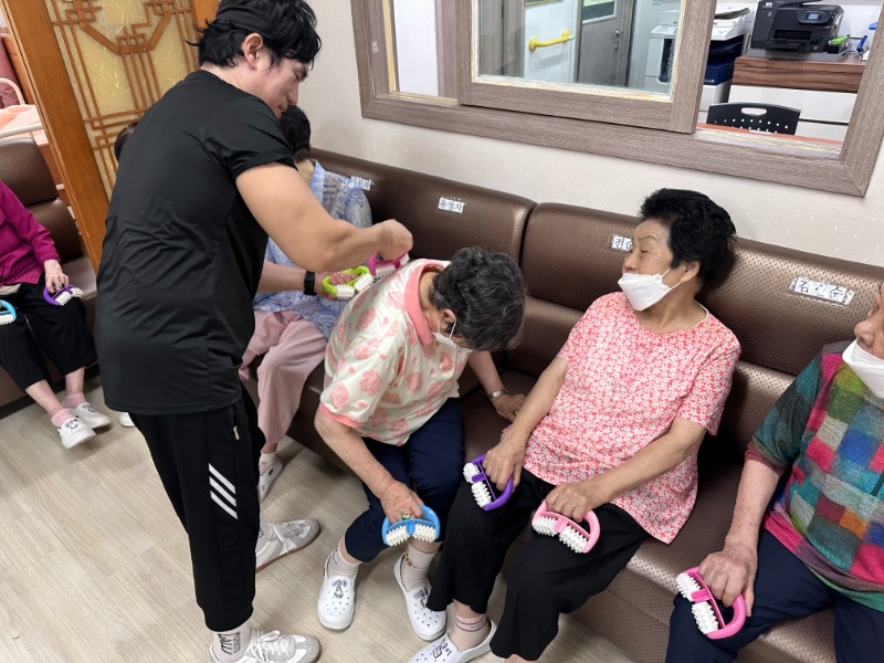 KakaoTalk_20250827_114637176_06.jpg