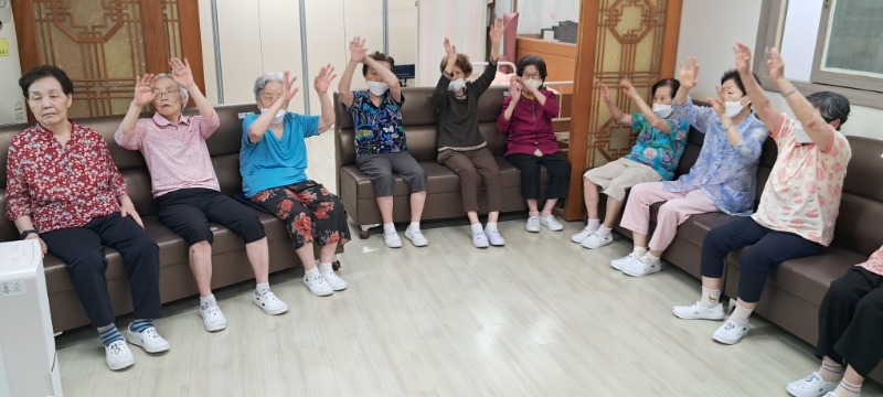 KakaoTalk_20250827_141601015_02.jpg