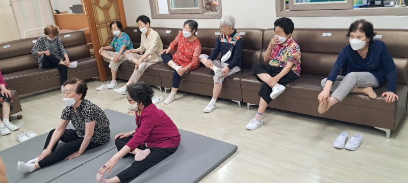 맷돌체조 1.jpg