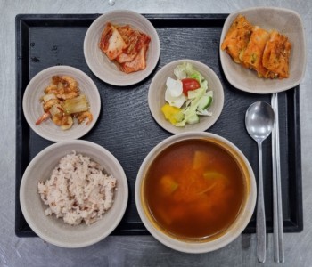 8.5 석식.jpg
