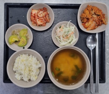 8.6 중식.jpg
