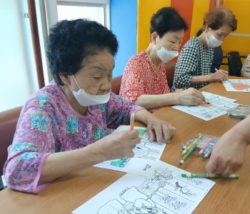 8.7 미술치료 1.jpg