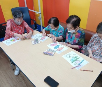 8.21 미술치료 1.jpg