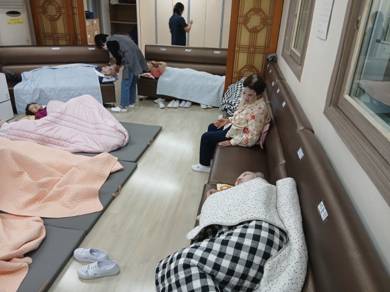 아로마 실버뷰티 1.jpg