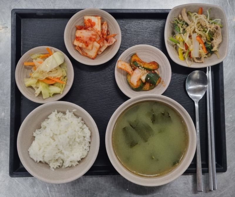 2025.9.30 석식.jpg