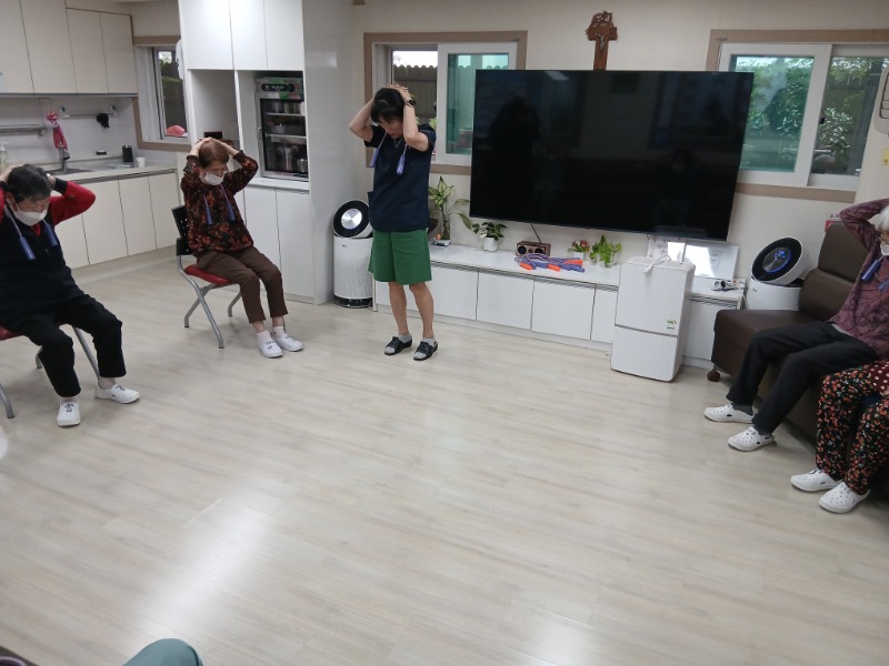 KakaoTalk_20250930_103659362_03.jpg