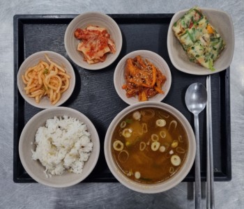 9.9 석식.jpg