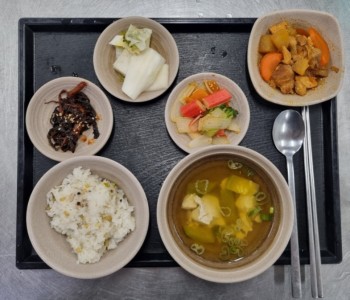 9.25 석식.jpg