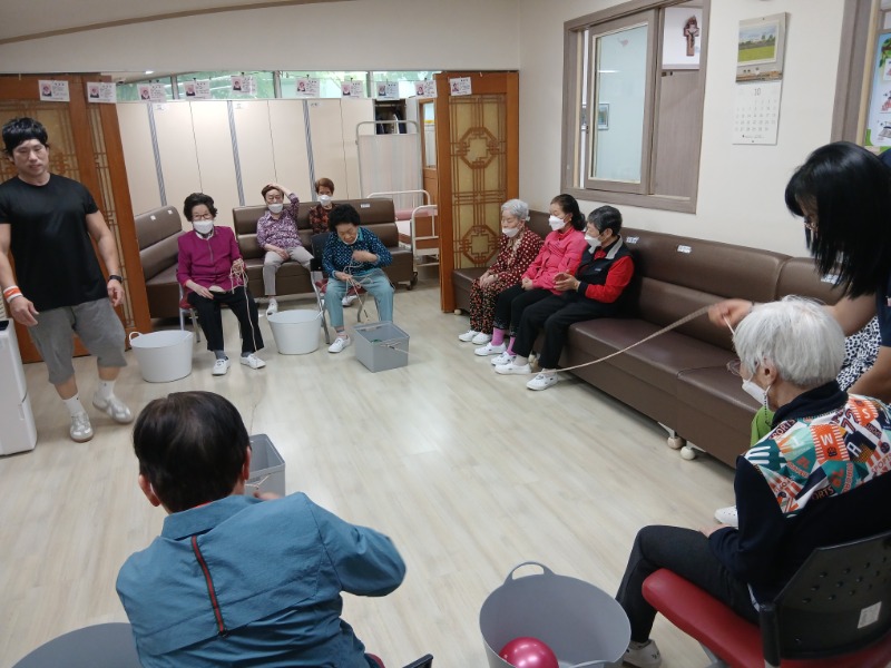10.1 실버스포츠1.jpg