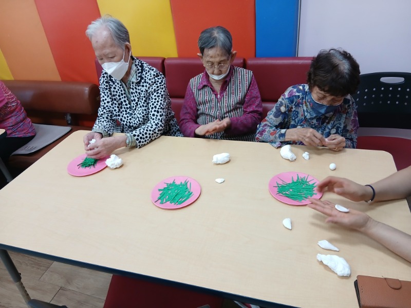KakaoTalk_20251002_114146795_02.jpg