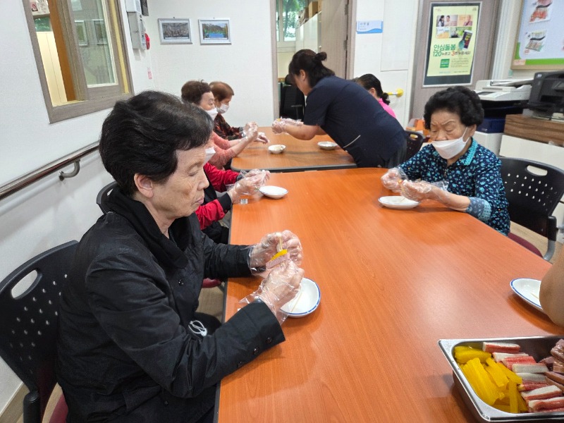 KakaoTalk_20251002_143811361_08.jpg
