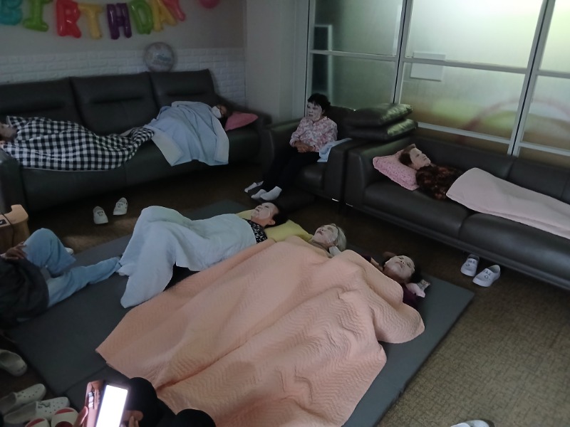 10.24 아로마1.jpg