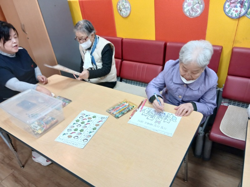 인지도구활동 (2).jpg