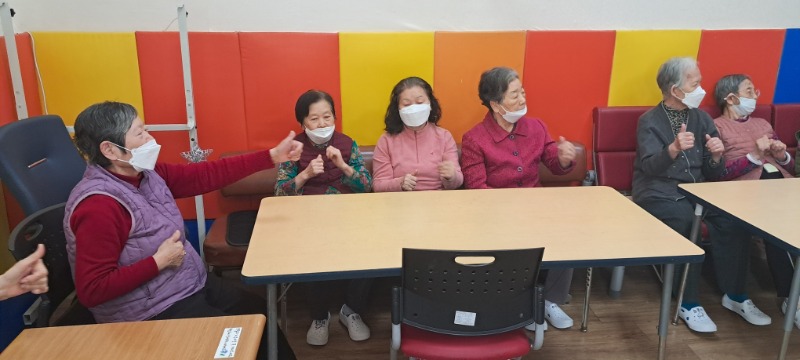 11.14 음악치료3.jpg