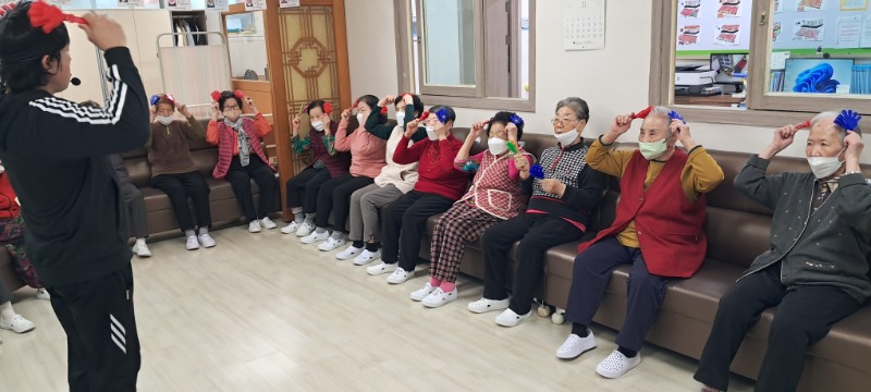 KakaoTalk_20251126_111756456_02.jpg