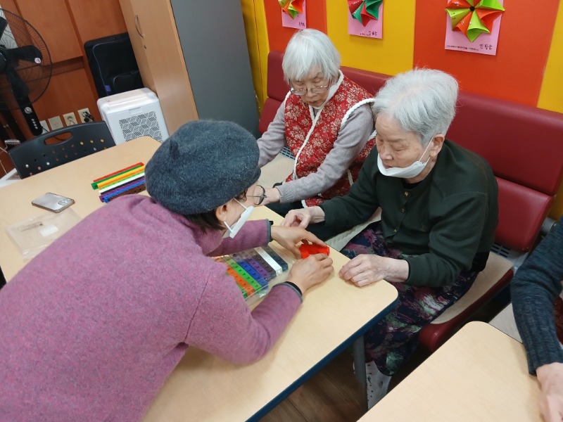 12.15 인놀치1.jpg