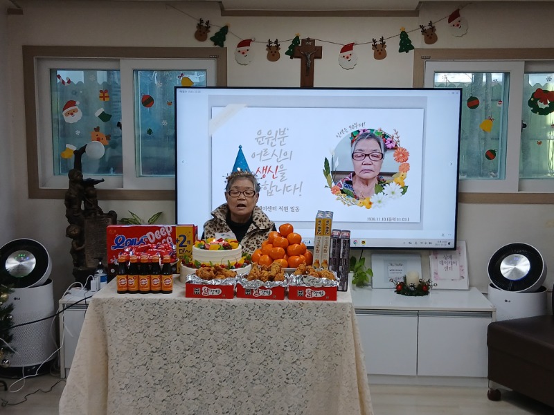 12.22 생일1.jpg