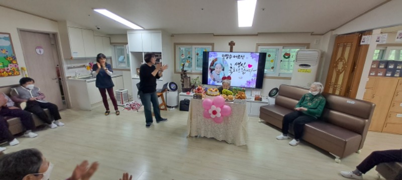 KakaoTalk_20260116_144323047_04.jpg